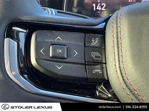 Used 2025 Jeep Wagoneer S Limited image 18