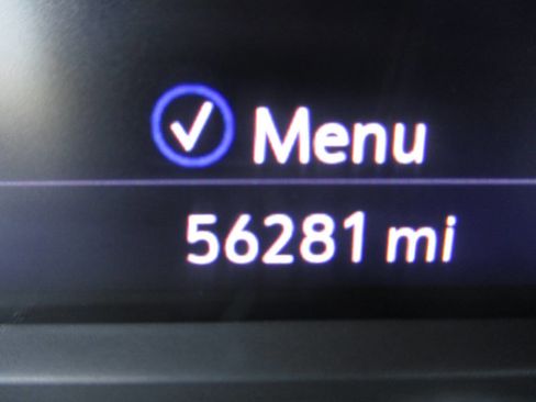 Used 2021 Cadillac XT6 Premium Luxury image 39