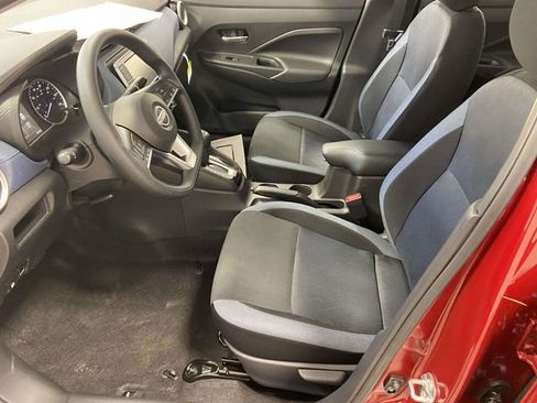 New 2025 Nissan Versa SV w/ Trunk Package image 9