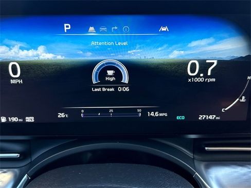 Used 2023 Kia Carnival SX Prestige image 32