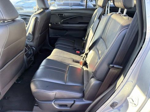 Used 2023 Honda Passport TrailSport image 16