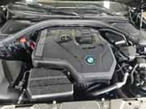 Used 2024 BMW 330i xDrive Sedan w/ Premium Package image 17