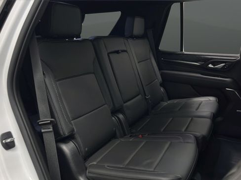 Used 2023 GMC Yukon Denali AWD/4WD image 24