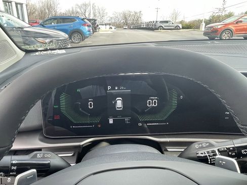 New 2026 Kia Sportage EX image 14