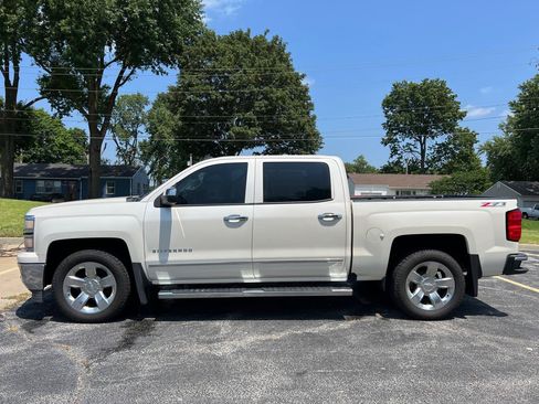 Used 2014 Chevrolet Silverado 1500 LTZ Z71 w/ LTZ Plus Package AWD/4WD image 2