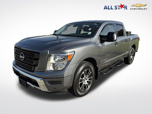 Used 2024 Nissan Titan SV w/ SV Convenience Package RWD image 1