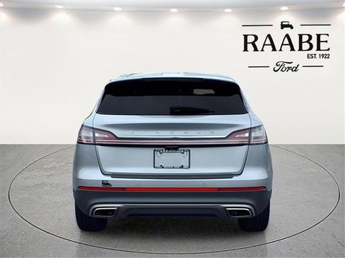 Used 2021 Lincoln Nautilus AWD w/ Equipment Group 101A image 6