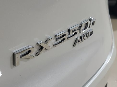 Used 2024 Lexus RX 350h image 9