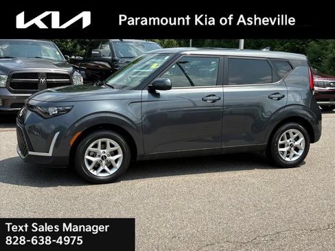Certified 2024 Kia Soul LX w/ Option Group 015 FWD image 3