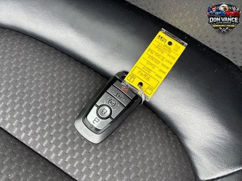 Used 2024 Ford Escape ST-Line w/ Tech Pack #1 AWD/4WD image 29