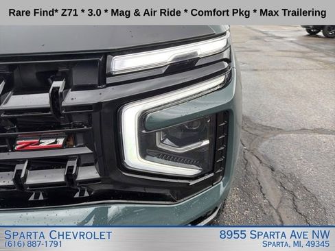 Used 2025 Chevrolet Tahoe Z71 w/ Z71 Off-Road Package AWD/4WD image 9
