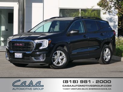 Used 2022 GMC Terrain SLE w/ Driver Convenience Package