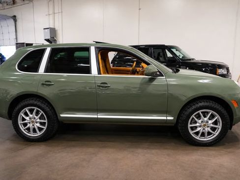 Used 2006 Porsche Cayenne S Titanium Edition AWD/4WD image 6
