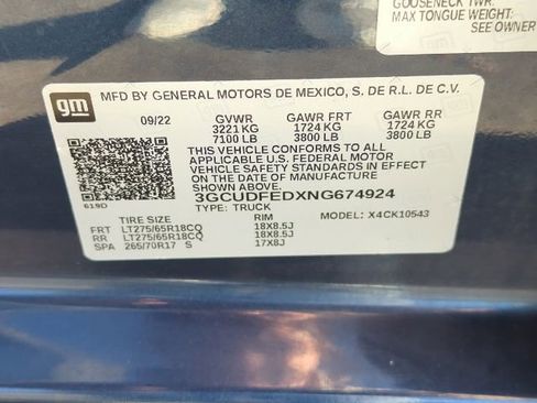 Used 2022 Chevrolet Silverado 1500 LT Trail Boss image 32