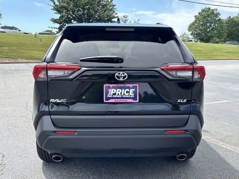 Used 2025 Toyota RAV4 XLE FWD image 6