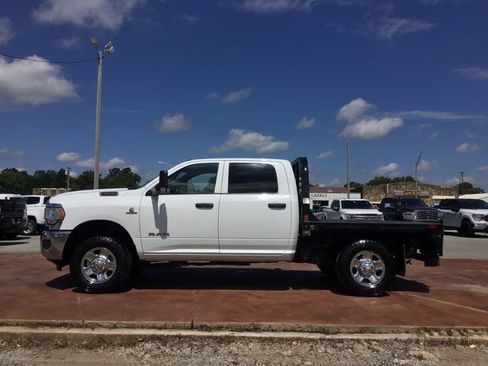 Used 2022 RAM 3500 Tradesman w/ Chrome Appearance Group image 2