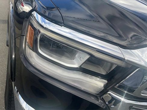 Used 2019 RAM 1500 Laramie image 30