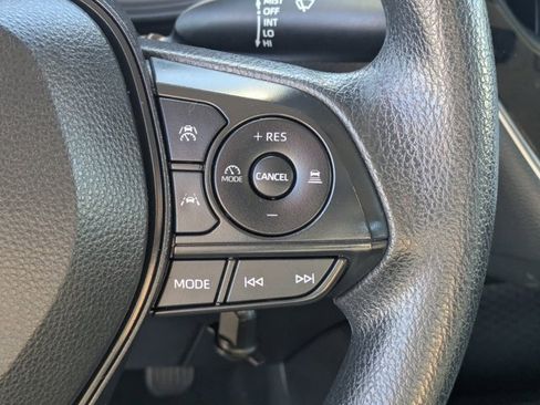 Used 2023 Toyota Corolla LE image 22
