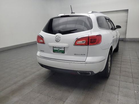 Used 2017 Buick Enclave Leather FWD image 9