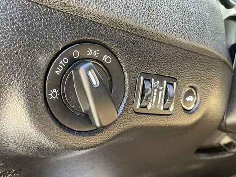 Used 2023 Dodge Charger GT RWD image 17