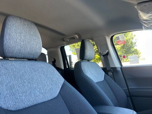 New 2026 Ford Maverick XLT image 16