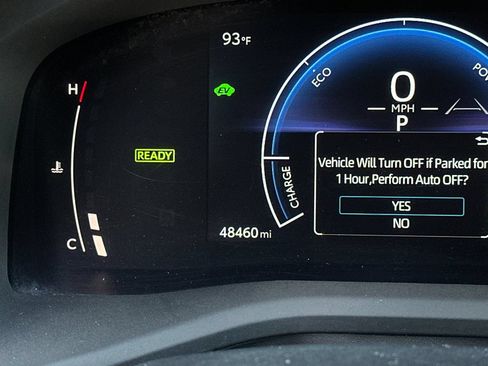 Used 2025 Toyota Camry LE FWD image 24