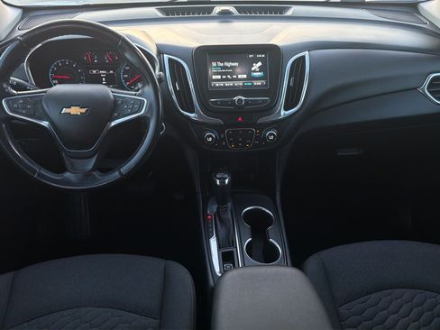 Used 2018 Chevrolet Equinox LT FWD image 12