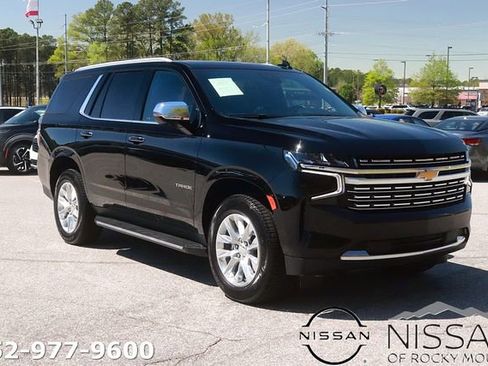 Used 2024 Chevrolet Tahoe Premier RWD image 1