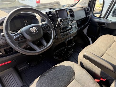 Used 2023 RAM ProMaster 3500 FWD image 18