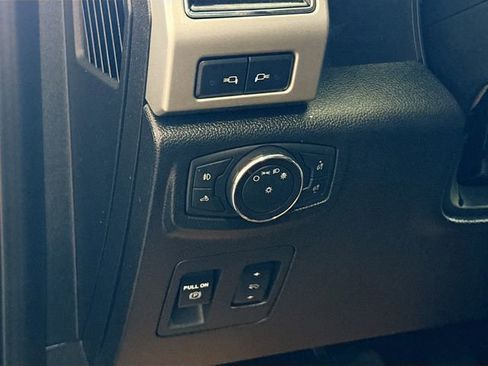 Used 2019 Ford F150 Lariat AWD/4WD image 11