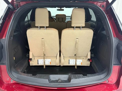 Used 2017 Ford Explorer XLT w/ Equipment Group 202A FWD image 42