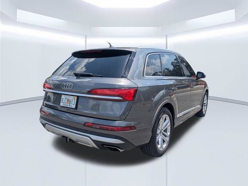 Used 2026 Audi Q7 3.0T Premium Plus w/ Premium Plus Package AWD/4WD image 4