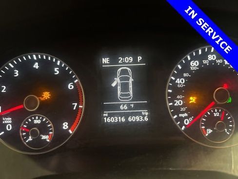 Used 2013 Volkswagen Passat 2.5 SE FWD image 4