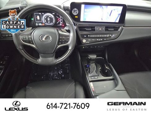 Certified 2025 Lexus ES 300h Ultra Luxury FWD image 18
