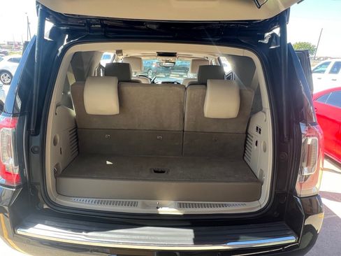 Used 2016 GMC Yukon Denali w/ Open Road Package AWD/4WD image 11