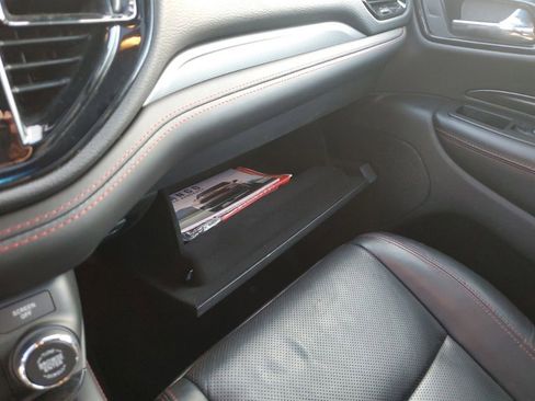 Used 2024 Dodge Durango GT image 23