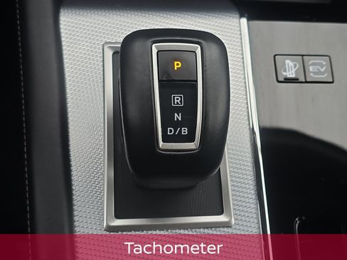 Used 2023 Mitsubishi Outlander SEL image 24