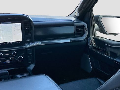 Used 2025 Ford F150 Lariat w/ Equipment Group 502A High AWD/4WD image 25