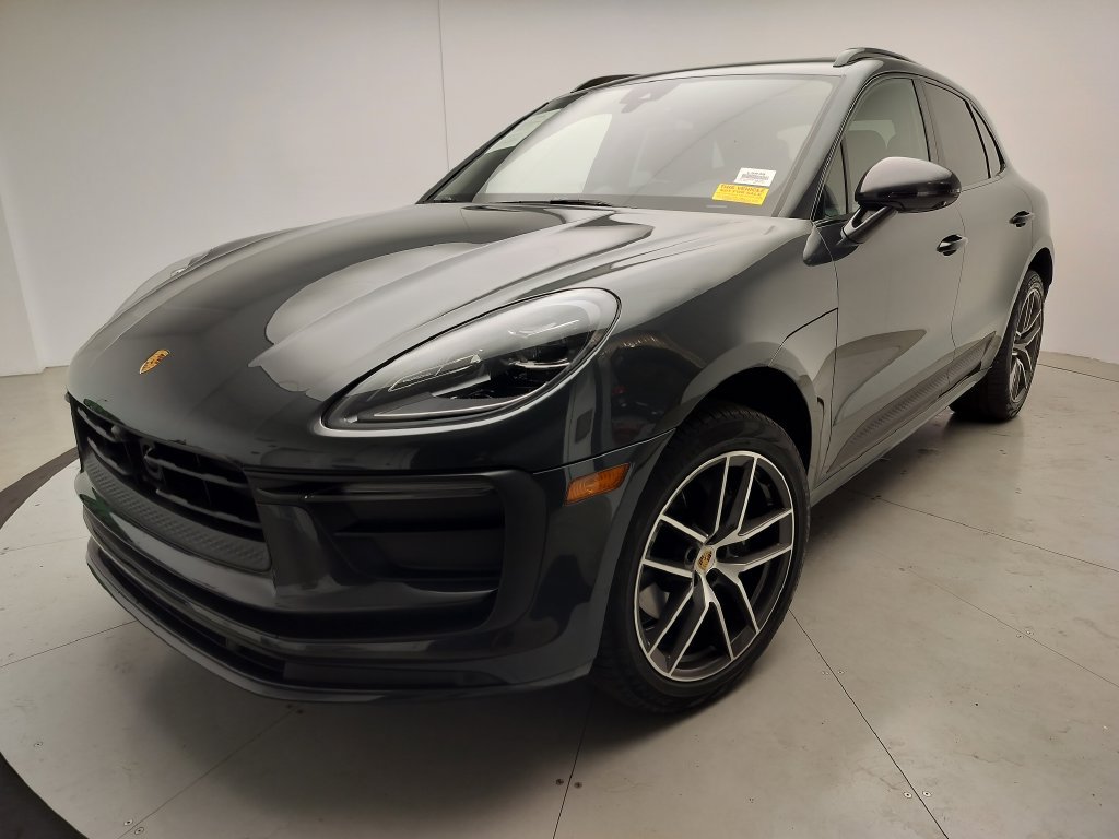 Certified 2024 Porsche Macan Turbo AWD/4WD image 1