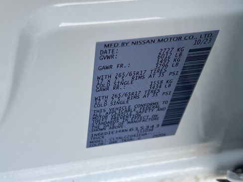 Used 2024 Nissan Frontier SV w/ SV Convenience Package image 28