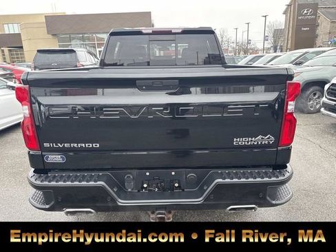 Used 2019 Chevrolet Silverado 1500 High Country w/ Safety Package II image 4