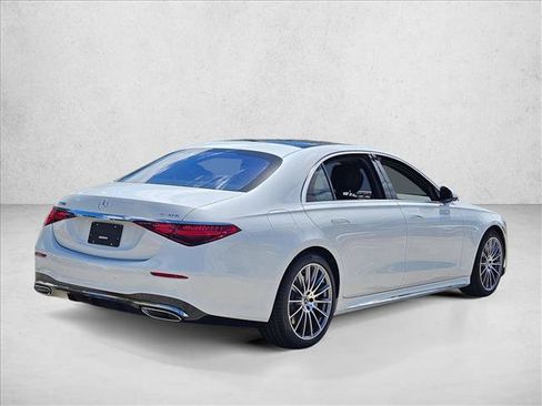 New 2026 Mercedes-Benz S 500 4MATIC image 2