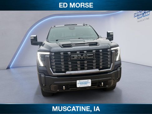 Used 2024 GMC Sierra 2500 Denali Ultimate w/ LPO, GMC Protection Package image 8