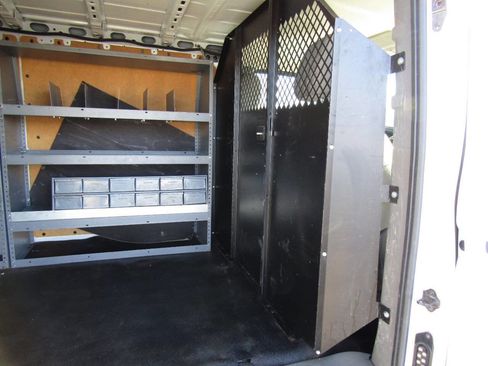 Used 2020 Nissan NV 1500 SV image 21