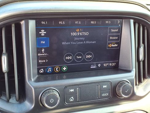 Used 2020 Chevrolet Colorado LT w/ Safety Package AWD/4WD image 10