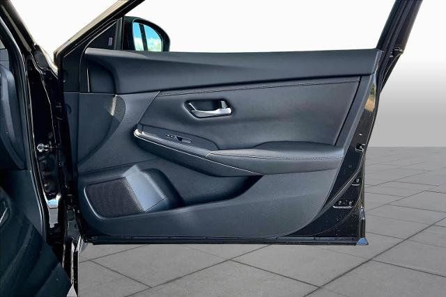 Certified 2024 Nissan Sentra SV w/ Lighting Package FWD image 22