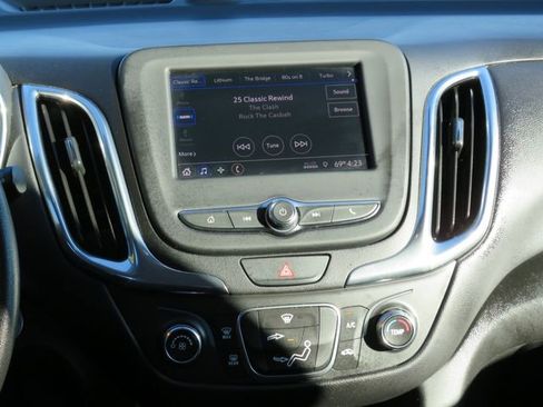 Used 2020 Chevrolet Equinox LT w/ LPO, Floor Liner Package image 25