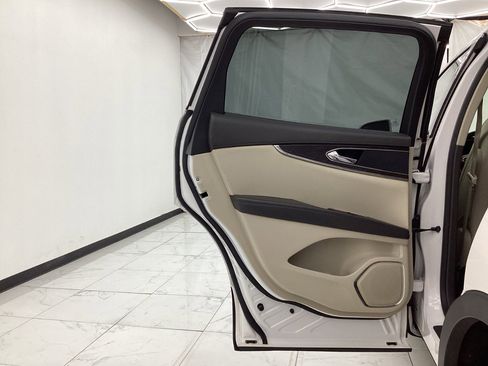 Used 2017 Lincoln MKX Reserve w/ Lincoln MKX Climate Package AWD/4WD image 24