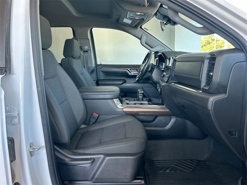 Used 2024 Chevrolet Silverado 1500 LT Trail Boss w/ Protection Package image 34