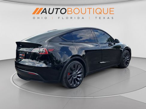 Used 2022 Tesla Model Y Performance AWD/4WD image 5